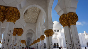 colonne moschea bianca